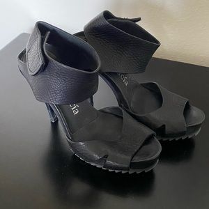 Pedro Garcia Textured Leather Sandals